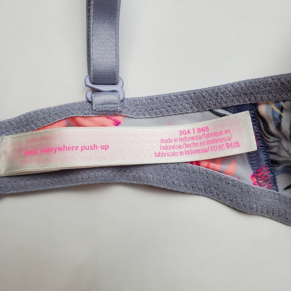 PINK Victoria's Secret Sexy Hawaiian Floral Wear Everywhere Push-up Bra 30A - Picture 6 of 6